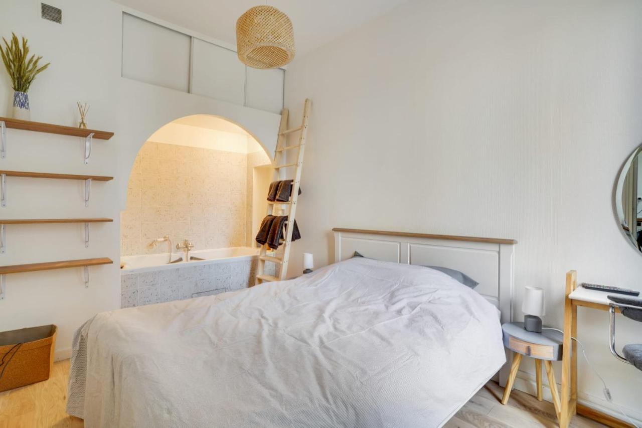 Appartement Charmant Entierement Equipe Ivry-sur-Seine Exterior photo